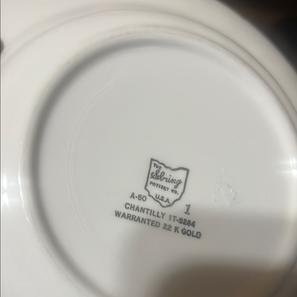 Retro - Picture 2 of 2